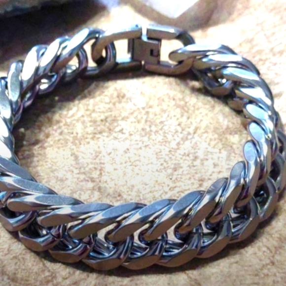 NEW Stainless Steel Cuban Link Bracelet Holiday Gifts Mens Heavy Luxury - Picture 11 of 12